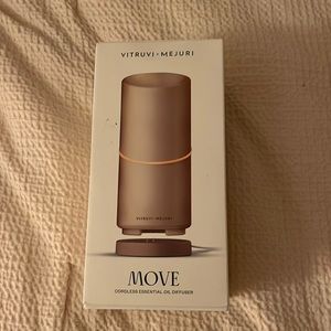 Brand new vitruvi x mejuri move cordless essential oil diffuser gold